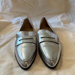 Michael Kors Connor Metallic Silver Loafers | Size 10